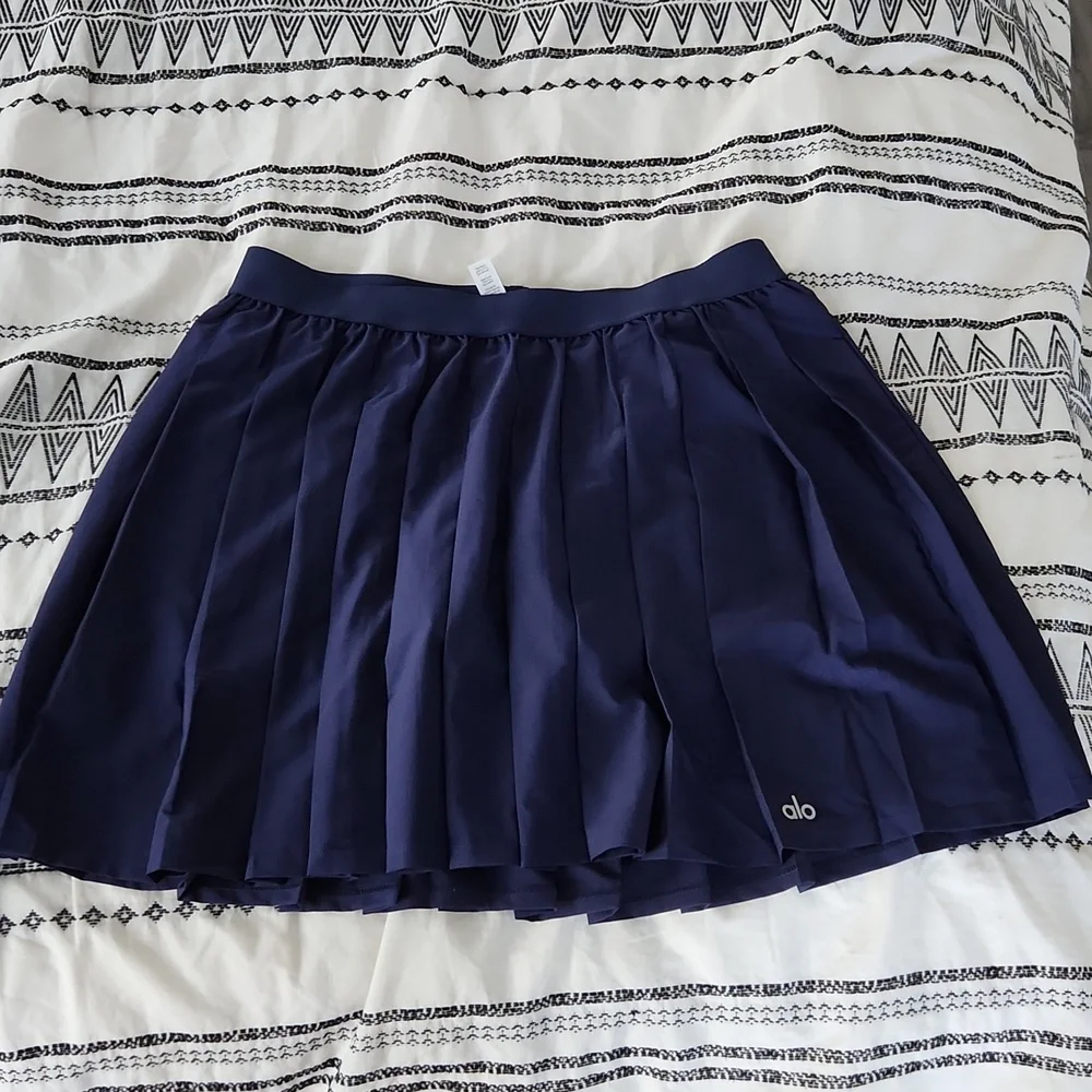 ALO YOGA SKORT SIZE L